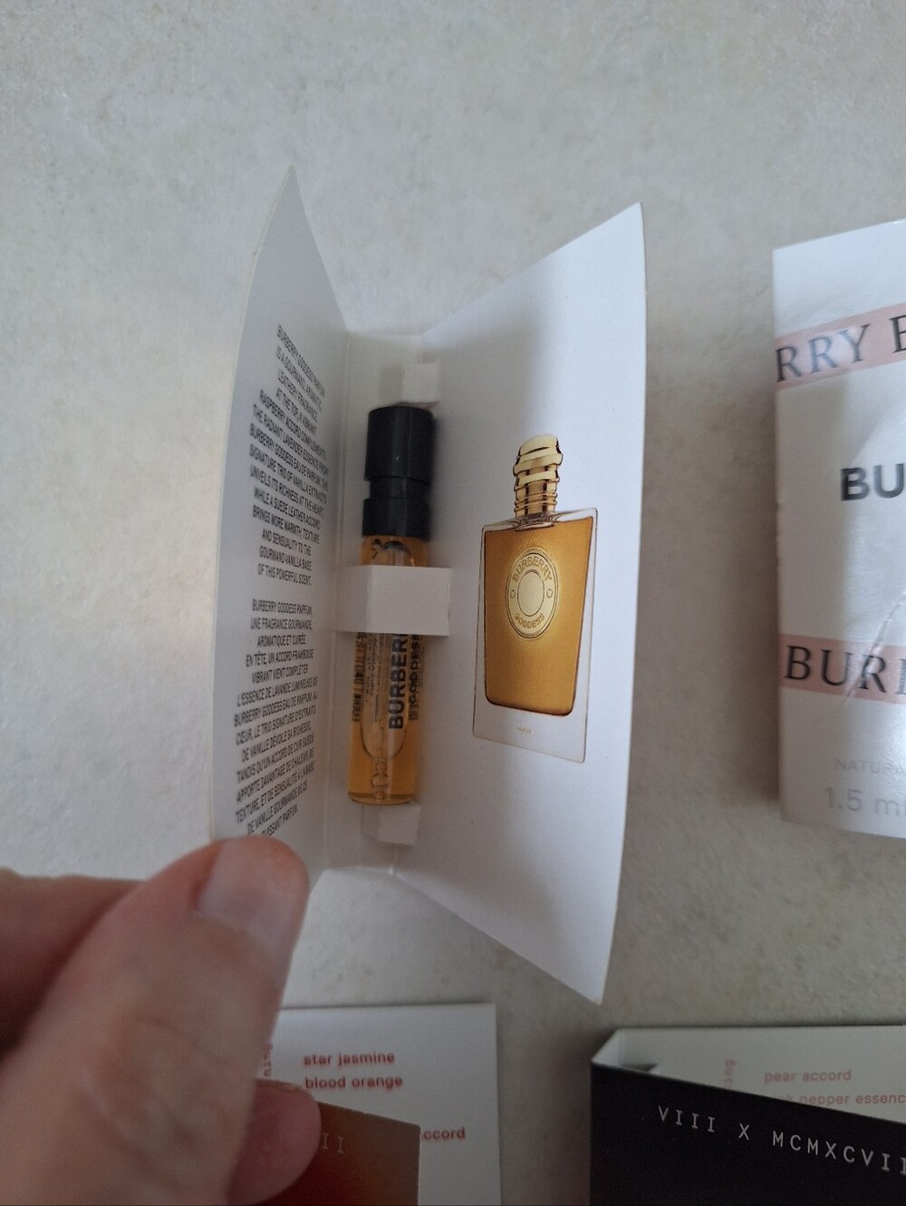 NEW! Lot Of Burberry & Cosmic Kylie Jenner Fragrance Sample Set 5 Piece Bundle - Picture 6 of 6